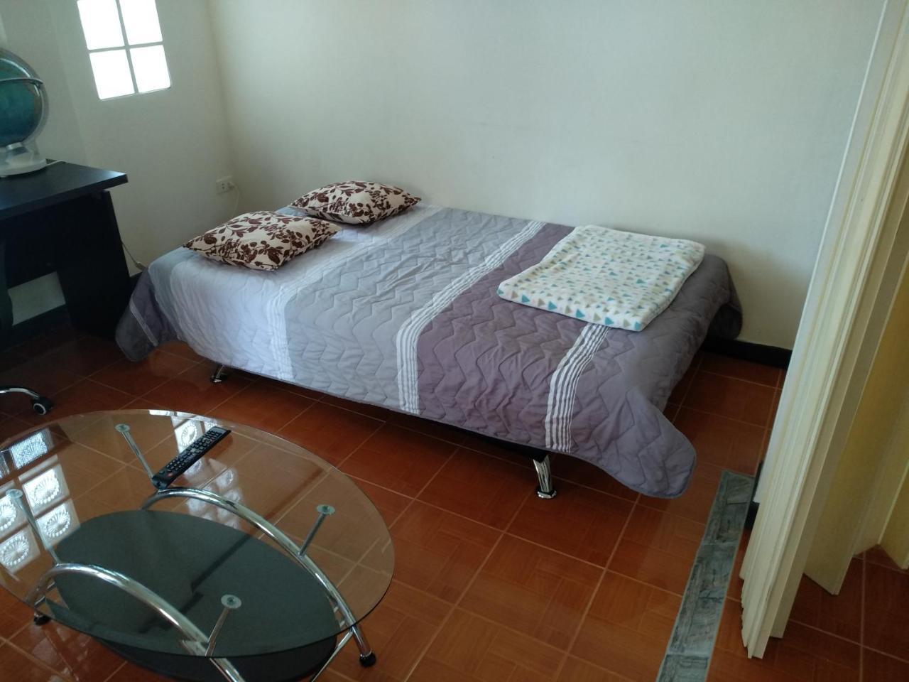 Right On The Beach House Villa Taling Ngam Beach Buitenkant foto